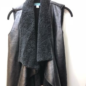 Black fur/ leather vest